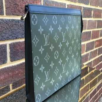 LV Pochette Voyage MM Monogram Green