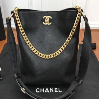 Chanel Hobo Handbag Green