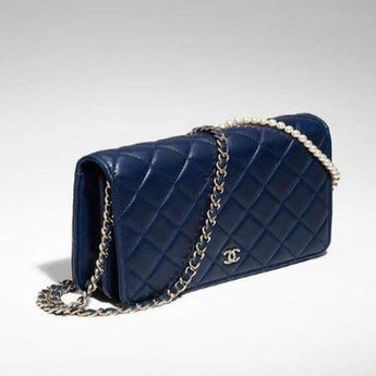 Chanel Pearl Wallet On Chain – WOC Classic Navy Blue Lambskin Gold-Toned